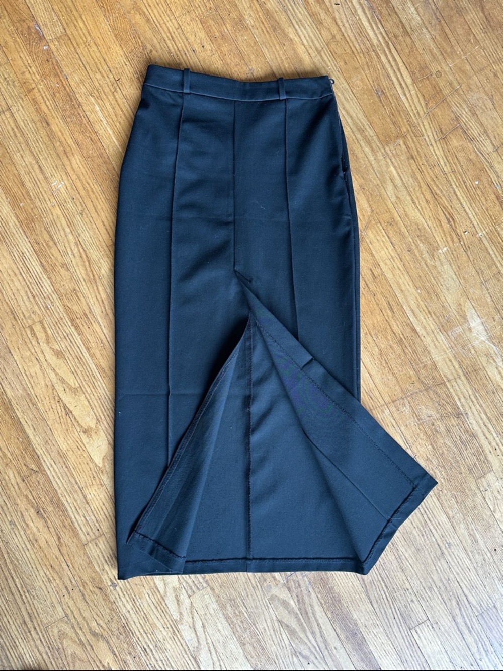 H&M Black High-Waist Pencil Skirt